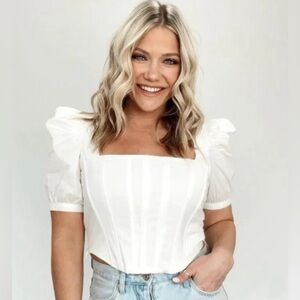 Lane 201 Cropped White Top